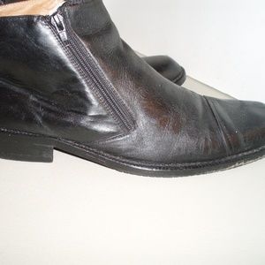 HUGO Hugo Boss Black Leather ankle Boots-10.5 D